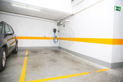 Apartamento T1 para Venda em Lumiar