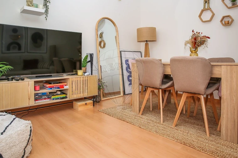 Apartamento T1 para Venda em Lumiar Foto 17