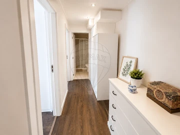 Moradia T2 para Venda em Abrigada e Cabanas de Torres