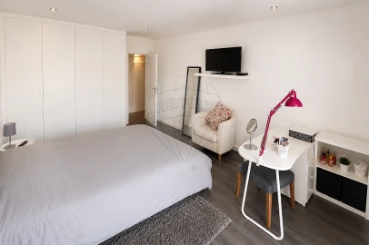 Moradia T2 para Venda em Abrigada e Cabanas de Torres