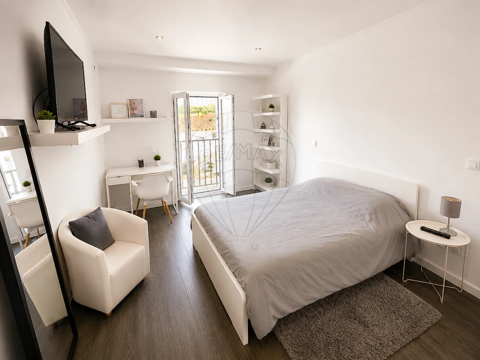 Moradia T2 para Venda em Abrigada e Cabanas de Torres Foto 1