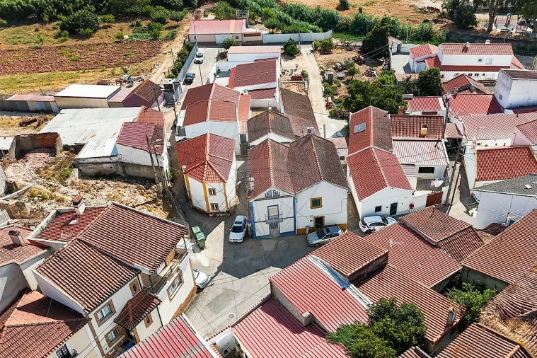 Moradia T2 para Venda em Abrigada e Cabanas de Torres Foto 3