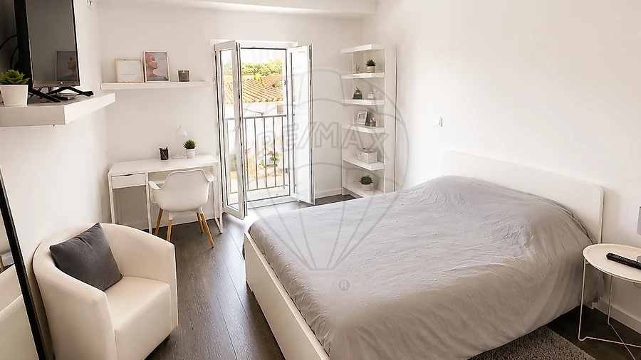 Moradia T2 para Venda em Abrigada e Cabanas de Torres