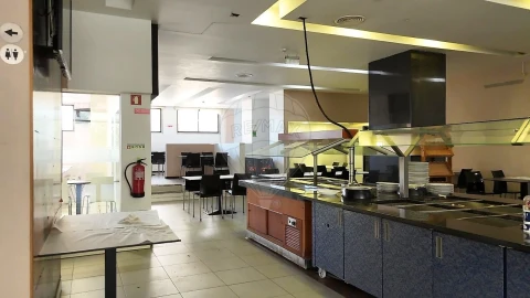 Negócio para Venda em Samora Correia