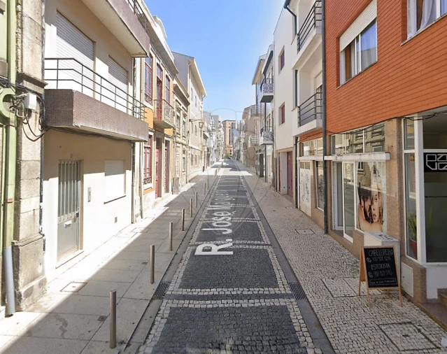 Negócio para Venda em Aguçadoura e Navais Foto 2