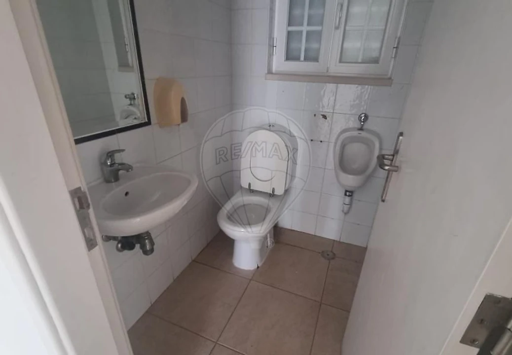 Moradia T3 para Venda em Azeitão (São Lourenço e São Simão) Foto 8