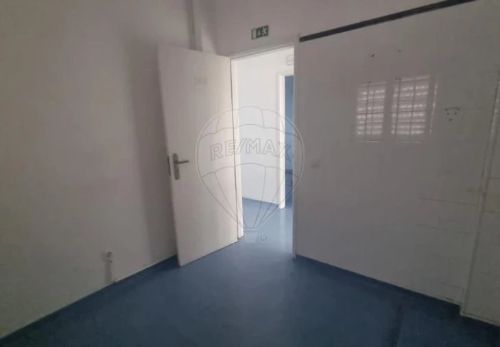 Moradia T3 para Venda em Azeitão (São Lourenço e São Simão) Foto 2