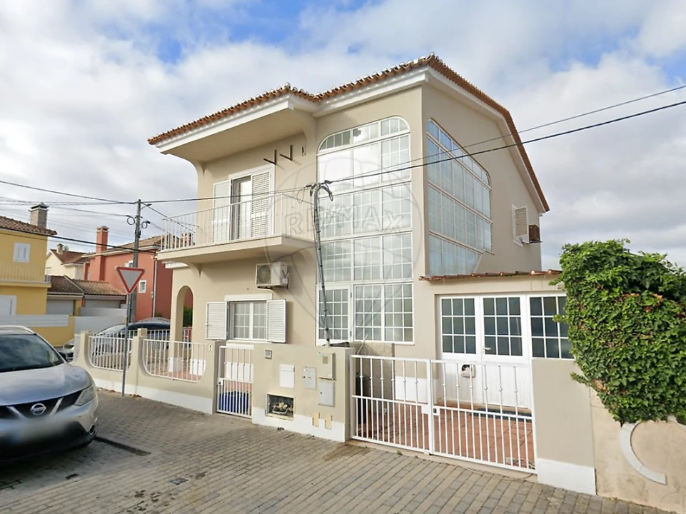 Moradia T3 para Venda em Azeitão (São Lourenço e São Simão) Foto 17