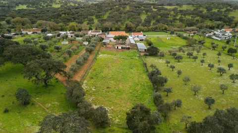 Quinta T3 para Venda em Nossa Senhora da Vila, Nossa Senhora do Bispo e Silveiras