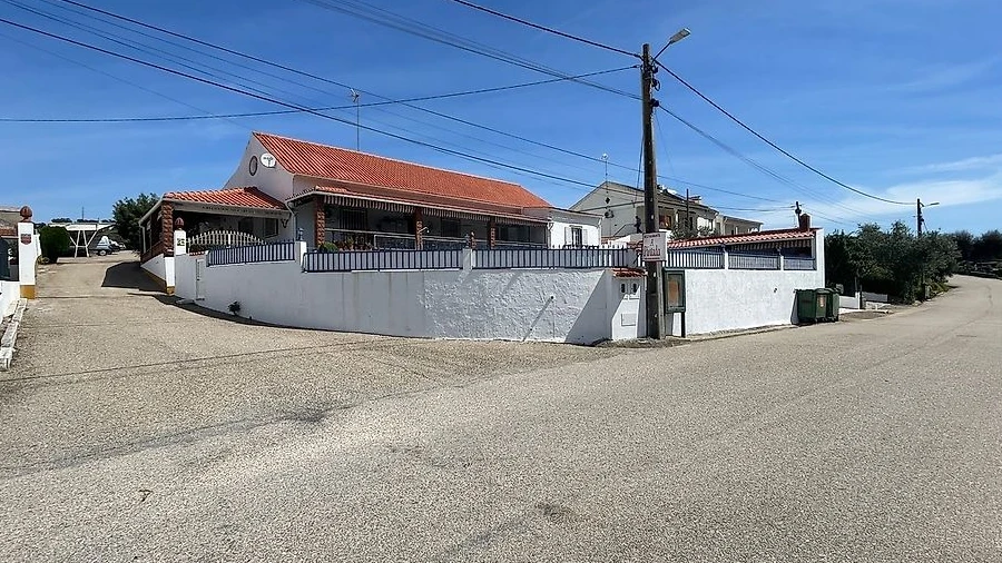 Quinta T3 para Venda em Nossa Senhora da Vila, Nossa Senhora do Bispo e Silveiras
