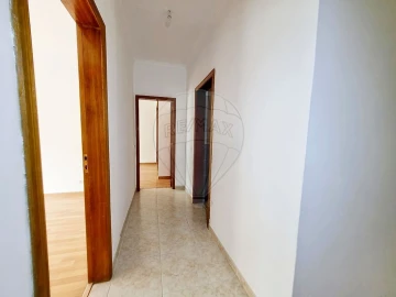 Apartamento T2 para Venda em União das Freguesias de Setúbal