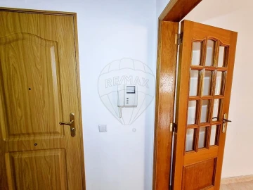 Apartamento T2 para Venda em União das Freguesias de Setúbal