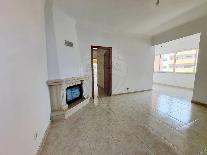 Apartamento T2 para Venda em União das Freguesias de Setúbal Foto 5