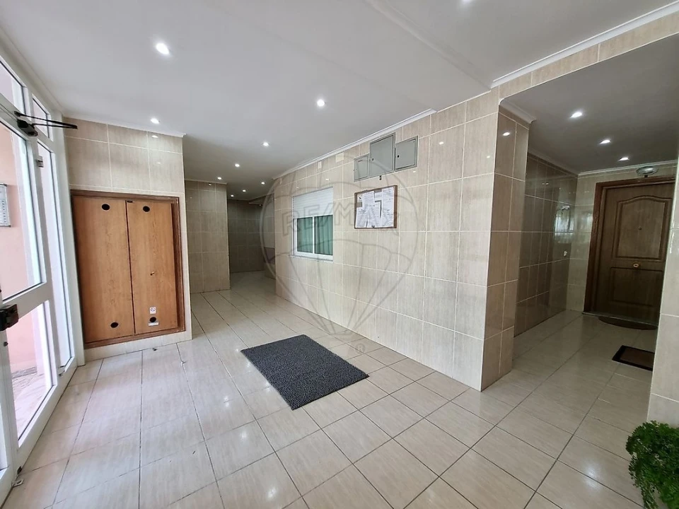 Apartamento T2 para Venda em União das Freguesias de Setúbal Foto 39