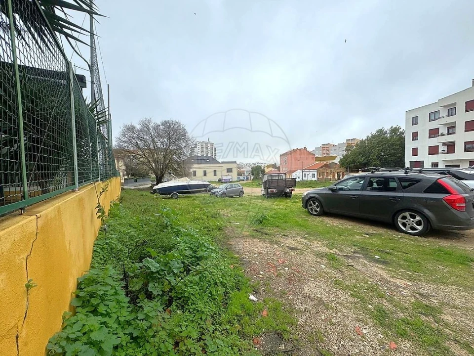 Terreno para Venda em Setubal (São Sebastião) Foto 26