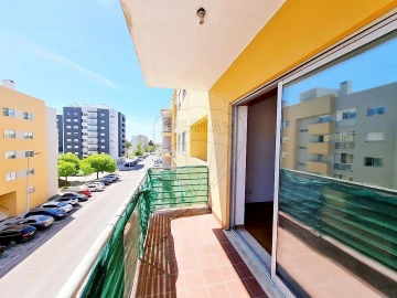 Apartamento T2 para Venda em Alto do Seixalinho, Santo André e Verderena