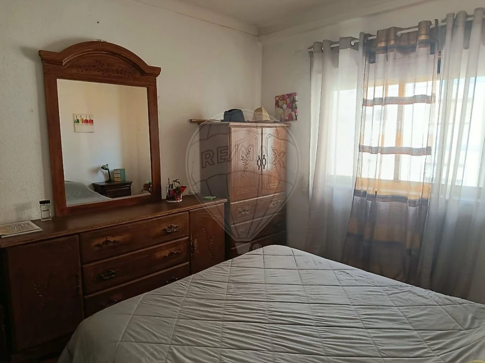 Apartamento T1 para Venda em Buarcos Foto 16
