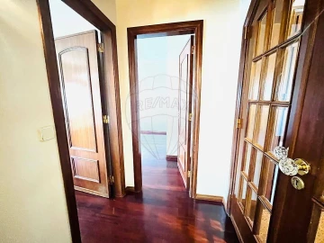 Apartamento T3 para Arrendamento em Alfragide