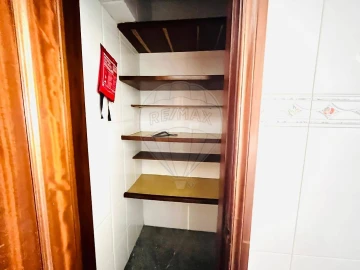 Apartamento T3 para Arrendamento em Alfragide