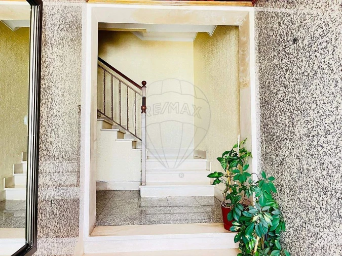 Apartamento T3 para Arrendamento em Alfragide Foto 27