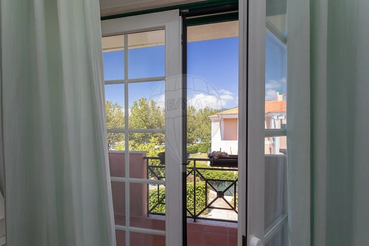 Apartamento T4 para Arrendamento em Santa Maria e São Miguel, São Martinho, São Pedro Penaferrim Foto 3