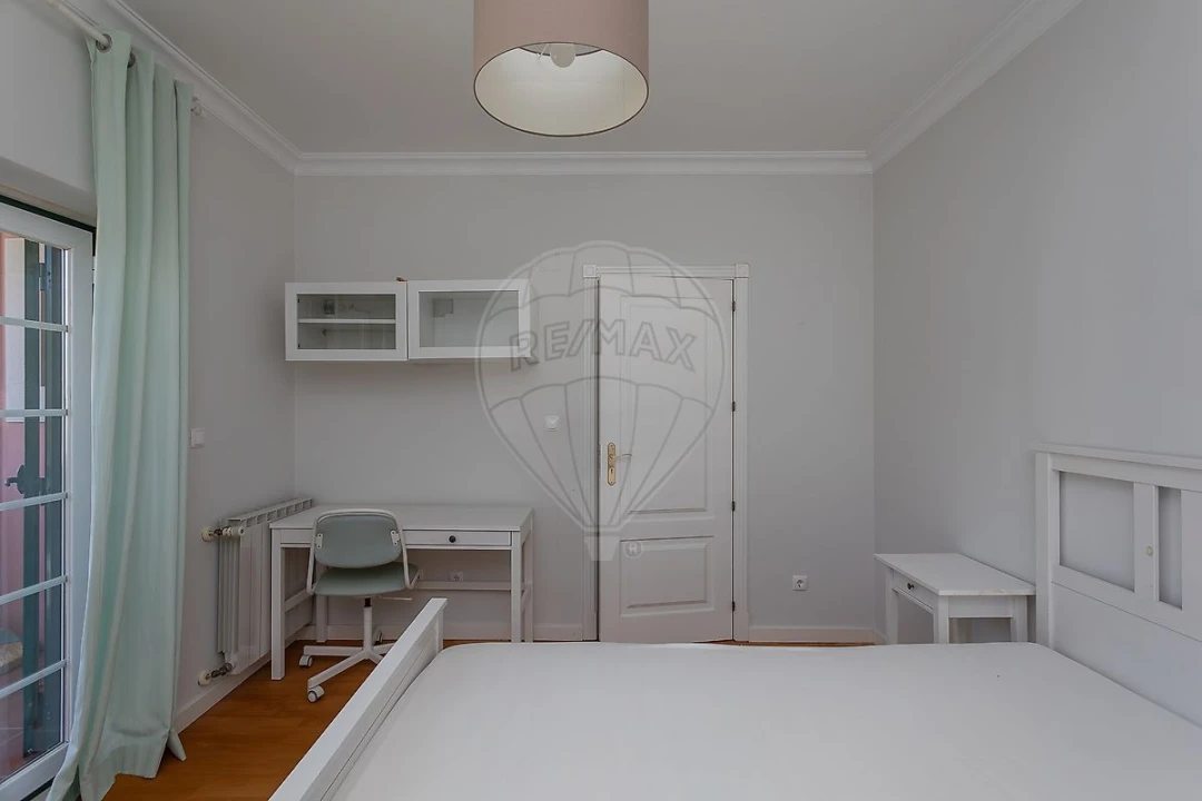 Apartamento T4 para Arrendamento em Santa Maria e São Miguel, São Martinho, São Pedro Penaferrim Foto 22