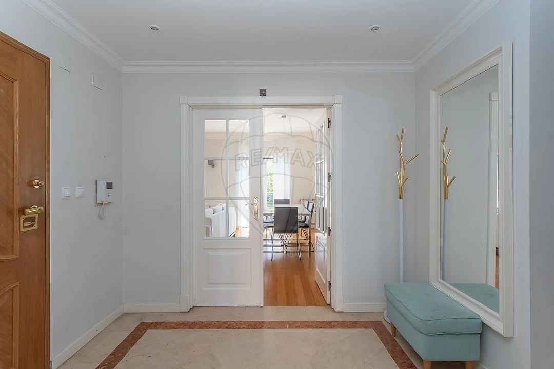 Apartamento T4 para Arrendamento em Santa Maria e São Miguel, São Martinho, São Pedro Penaferrim Foto 50
