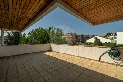 Moradia T4 para Venda em Ermesinde