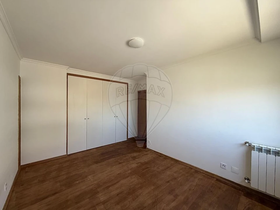 Apartamento T2 para Arrendamento em Campanhã Foto 8