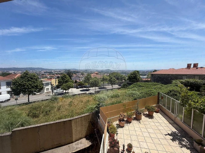 Apartamento T2 para Arrendamento em Campanhã Foto 10