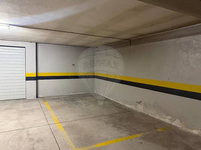 Apartamento T2 para Arrendamento em Campanhã Foto 7