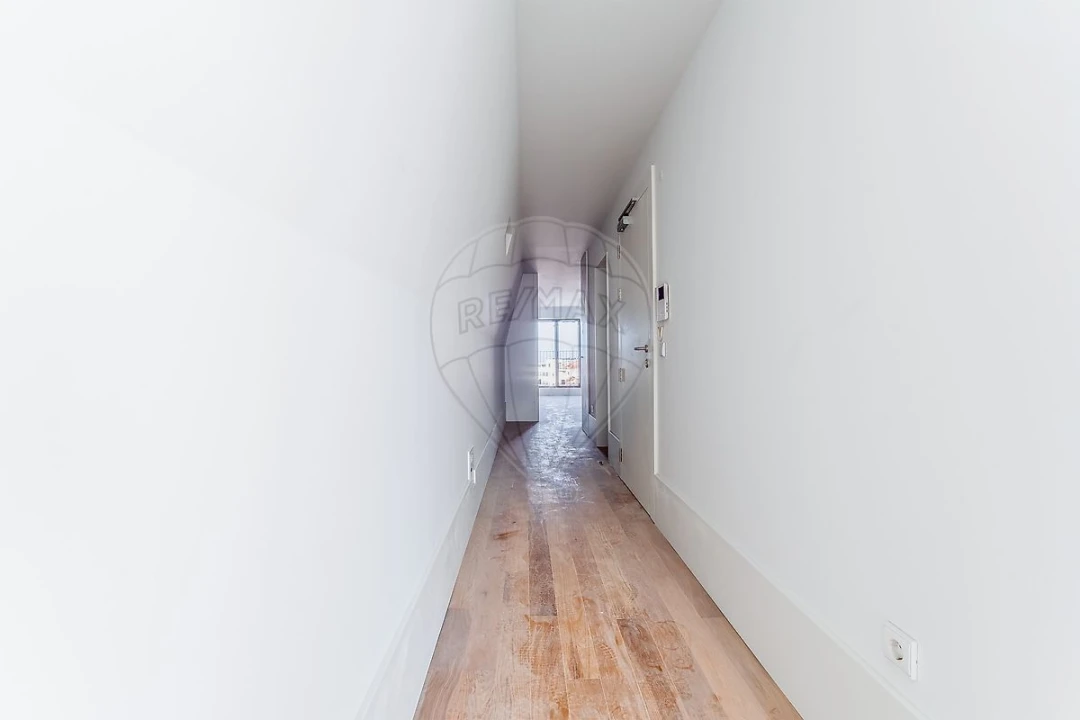 Apartamento T2 para Venda em Cedofeita, Santo Ildefonso, Sé, Miragaia, São Nicolau e Vitória Foto 11