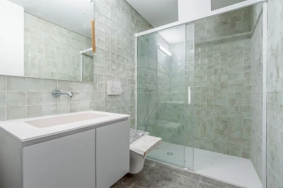 Apartamento para Venda em Cedofeita, Santo Ildefonso, Sé, Miragaia, São Nicolau e Vitória