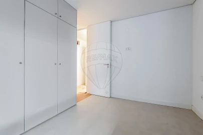 Apartamento para Venda em Cedofeita, Santo Ildefonso, Sé, Miragaia, São Nicolau e Vitória