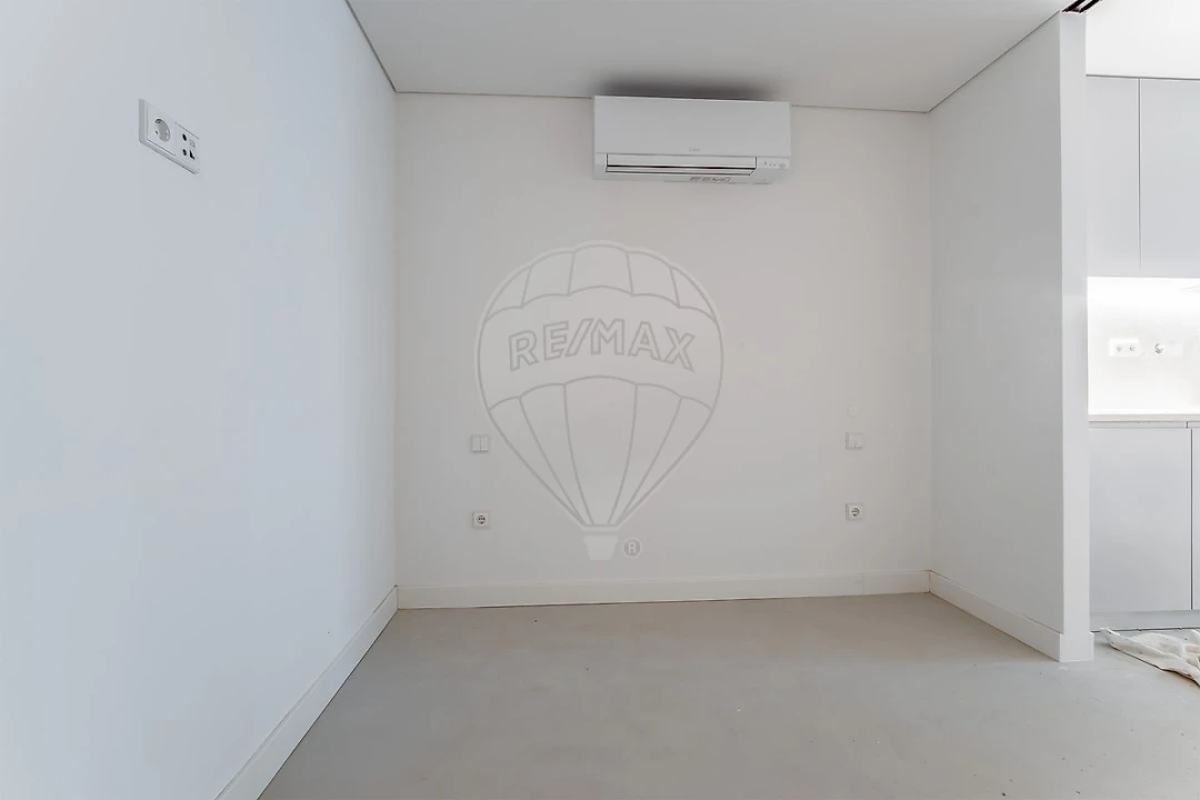 Apartamento para Venda em Cedofeita, Santo Ildefonso, Sé, Miragaia, São Nicolau e Vitória Foto 5