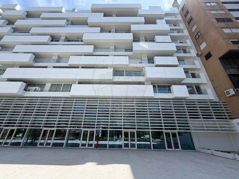 Apartamento T2 para Arrendamento em Mafamude e Vilar do Paraíso Foto 10