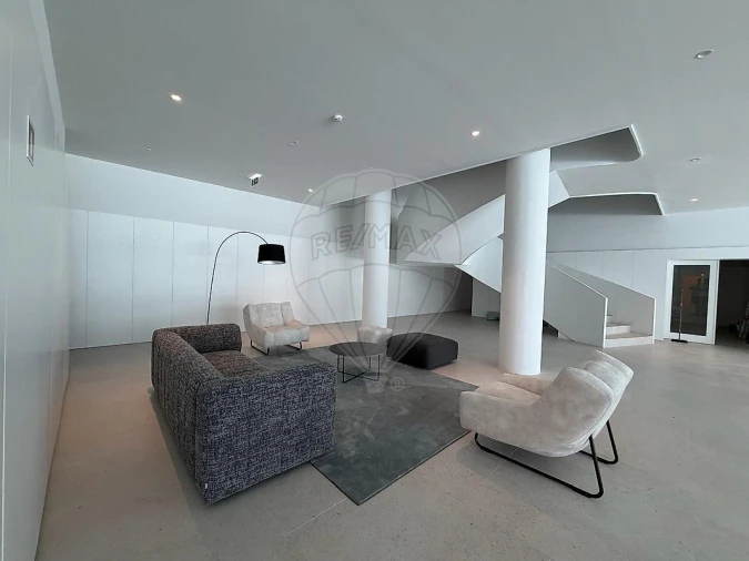 Apartamento T2 para Arrendamento em Mafamude e Vilar do Paraíso Foto 5