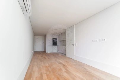 Apartamento T2 para Venda em Cedofeita, Santo Ildefonso, Sé, Miragaia, São Nicolau e Vitória