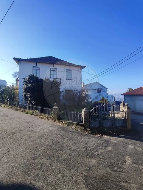 Quinta T8 para Venda em Torno