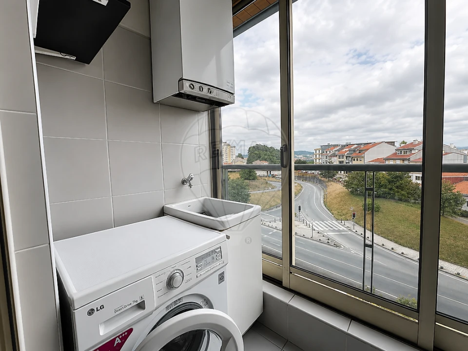 Apartamento T2 para Arrendamento em Bonfim Foto 17