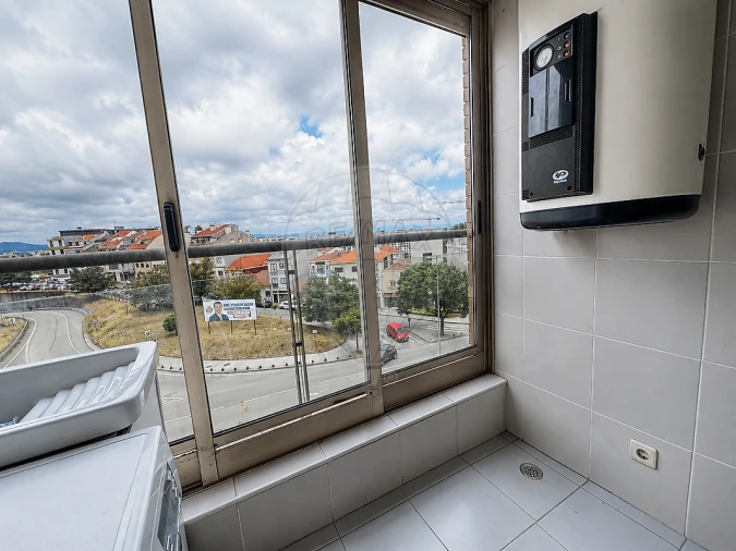 Apartamento T2 para Arrendamento em Bonfim Foto 18