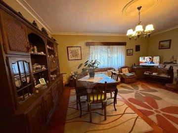 Quinta T5 para Venda em Castelo Branco