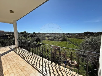 Quinta T5 para Venda em Castelo Branco