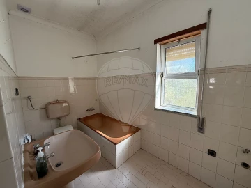 Quinta T5 para Venda em Castelo Branco