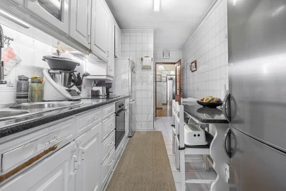 Moradia T3 para Venda em Ferreiros e Gondizalves