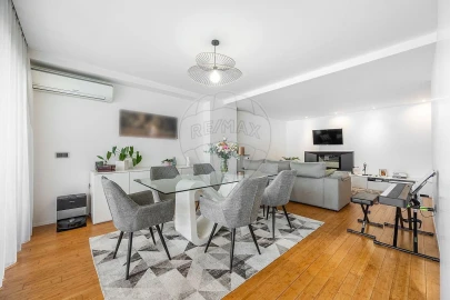 Apartamento T3 para Venda em Braga (Maximinos, Sé e Cividade)