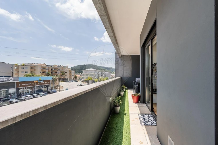 Apartamento T3 para Venda em Braga (Maximinos, Sé e Cividade) Foto 12