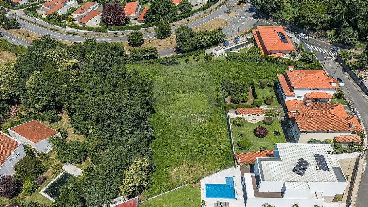 Terreno para Venda em Nogueiró e Tenões Foto 30
