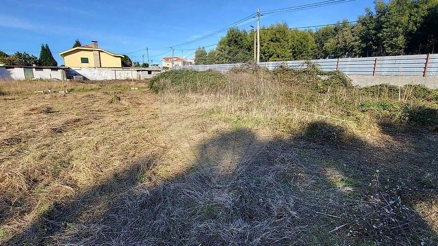 Terreno para Venda em Canelas
