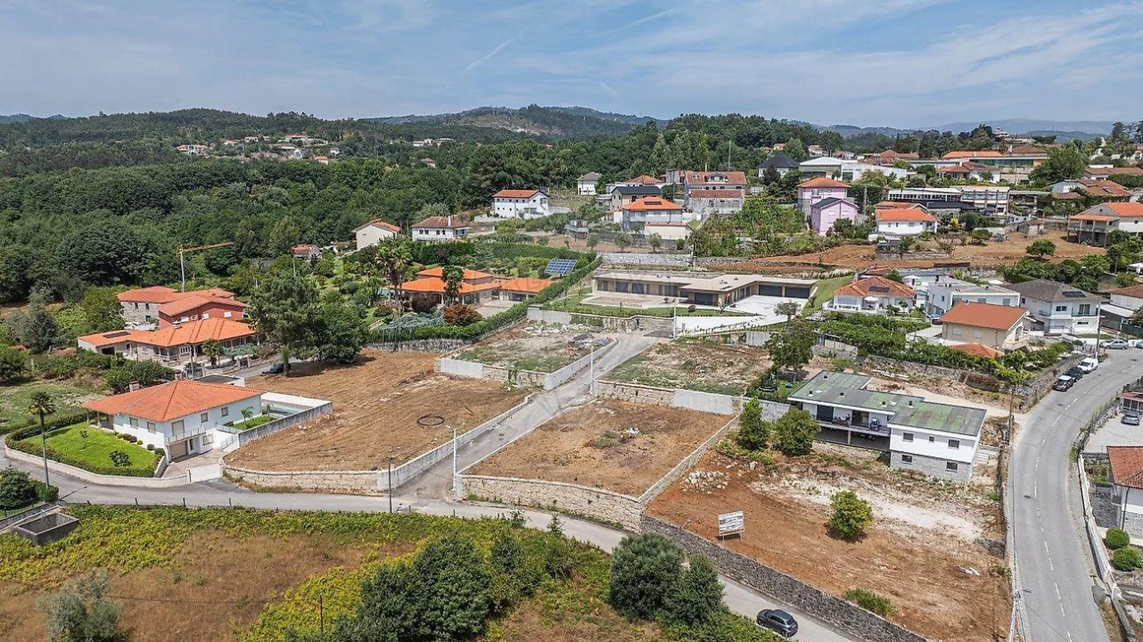 Moradia T3 para Venda em Taide Foto 6